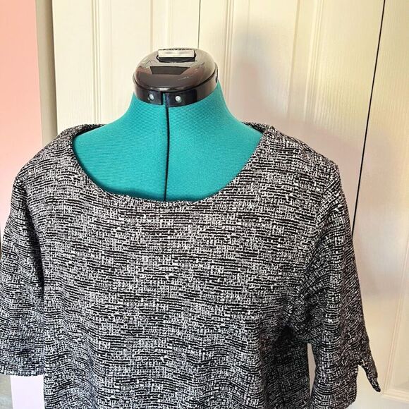 Adrienne Vittadini Cotton Tweed Shift Knee Length Unlined Tunic Dress - Picture 4 of 13